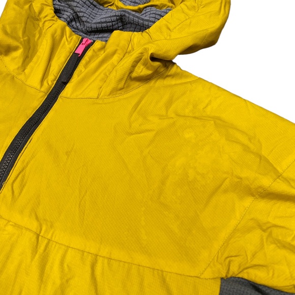 Arc'teryx Yellow and Gray Jacket - Picture 10 of 15